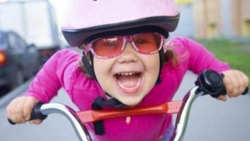 Los menores de 16 años deberán ponerse casco al ir en bici a partir del 9 de mayo