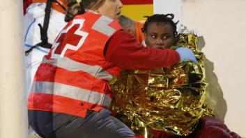 Cuatro muertos y 10 desaparecidos en una patera a la deriva a 30 millas de Melilla