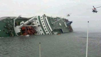 Dos muertos y unos trescientos desaparecidos al naufragar un barco en Corea del Sur