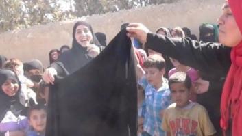 Así celebran estas mujeres sirias haber sido liberadas de Estado Islámico (VIDEO)