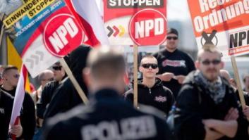 Miles de personas impiden una manifestación neonazi en Berlín