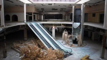 Fotos de centros comerciales abandonados