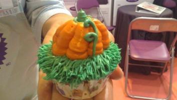 Cupcake de Halloween: 2 recetas para prepararlo en menos de 5 minutos (VÍDEO, GIFS)