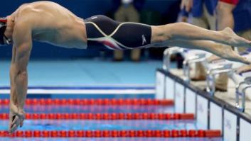 Asaltan a punta de pistola al nadador olímpico Ryan Lochte