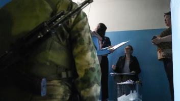 El padre de un español residente en Jersón: "Soldados armados iban casa por casa obligando a votar"