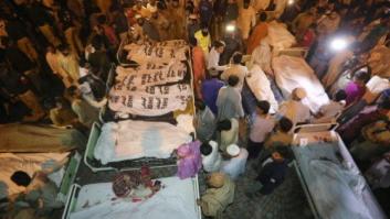 Al menos 55 muertos y 120 heridos en un atentado suicida en Pakistán