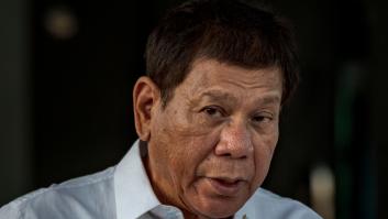 El presidente de Filipinas amenaza con cárcel a quienes rechacen vacunarse