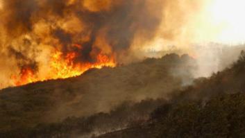 El incendio sin control en California arrasa ya 10.300 hectáreas