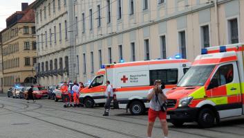 Al menos tres muertos y cinco heridos por un ataque con cuchillo en Alemania