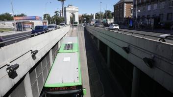 Un joven provoca el pánico al secuestrar un autobús en Madrid y agredir al conductor