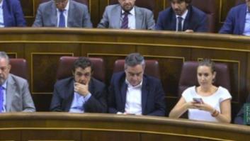 El 'entusiasmo' de Ciudadanos al votar 'sí' a Rajoy (VÍDEO)
