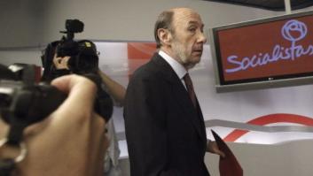 El PSOE retrasa una semana su congreso y hará la consulta a militantes el día de la final del Mundial
