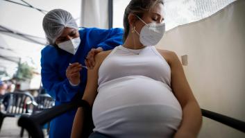 Madrid prioriza la vacunación de embarazadas que no hayan recibido aún ninguna dosis contra la covid