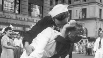 Muere la enfermera del beso que simbolizó el fin de la II Guerra Mundial