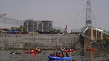 India detiene a nueve personas involucradas en el colapso del puente que causó 141 muertes