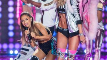 Un ángel de Victoria's Secret ataca a la cantante Ariana Grande (MEMES)