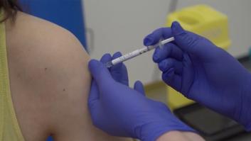 Oxford reanudará los ensayos de su vacuna contra el coronavirus
