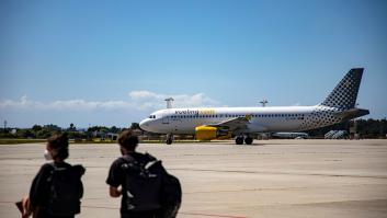 Vueling suspende 54 vuelos por la huelga de tripulantes de cabina