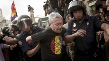 Jorge Verstrynge y otros seis detenidos, en libertad tras la protesta republicana
