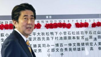 Shinzo Abe vuelve a ganar las elecciones en Japón