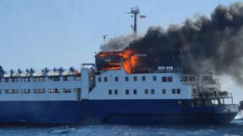 Se incendia un buque de carga en Tarragona y logran evacuar a toda la tripulación