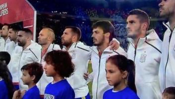 Jugadores italianos y afición aplaudieron al himno español tras ser silbado