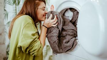 Lavar la ropa de casa y ahorrar, los nuevos lujos del siglo XXI