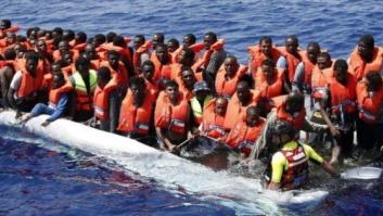 Rescatan a 300 inmigrantes y recuperan cinco cadáveres en el Canal de Sicilia