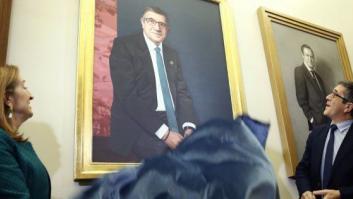 El cuadro de Patxi López en el Congreso: con el símbolo de las víctimas del terrorismo