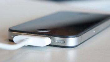 Apple avisa de que el 90% de los cargadores para iPhone que vende Amazon son falsos