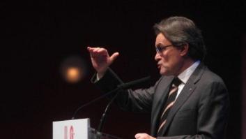 Mas dice que las "amenazas veladas" de Aznar provocan más independentismo