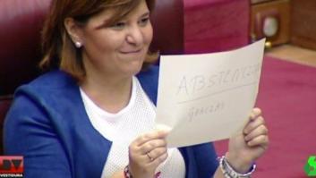 La líder del PP de Valencia se burla así del PSOE en el Pleno de Les Corts