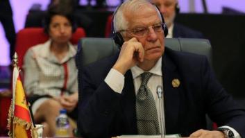 Borrell se suma al rey y dice que España es "una democracia plena"