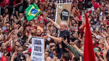 Lula compara a Bolsonaro con Hitler y dice que Brasil vive una "disputa entre fascistas y democracia"