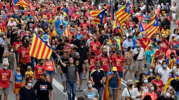 Miles de personas se manifiestan en Barcelona por la Diada en un ambiente de división interna