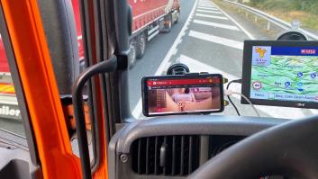 La Policía de Navarra pilla a un camionero conduciendo drogado mientras veía porno