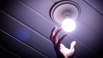 Ribera justifica la subida del precio de la luz y descarta una "conducta sospechosa" de las eléctricas