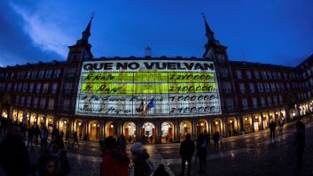 Proyectan los papeles de Bárcenas en la Plaza Mayor de Madrid