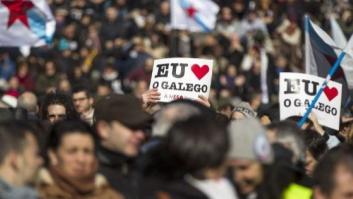 Multitudinaria marcha en Santiago en defensa del uso del gallego