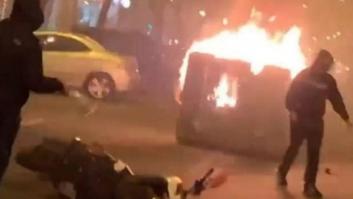 La Policía disuelve en Sevilla una protesta violenta contra el estado de alarma
