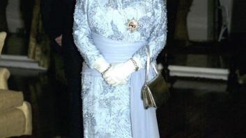 Olivia Colman toma el relevo de Claire Foy para ser Isabel II en 'The Crown'