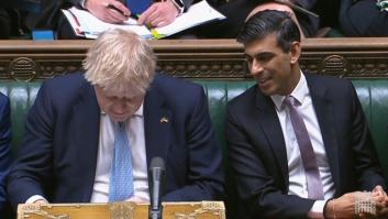 Sunak se niega a entregar los whatsapps de Boris Johnson y desafía a la comisión sobre la pandemia