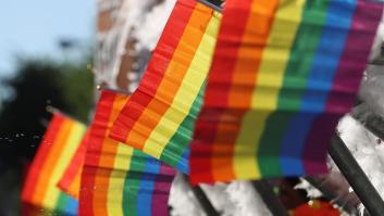 Críticas a una diputada de Vox por quejarse del gasto en preservativos para el Orgullo LGBTI