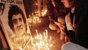 Ocho exmilitares chilenos, condenados a 18 años de cárcel por el asesinato de Víctor Jara en 1973