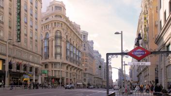 La imagen vista en el centro de Madrid por la que muchos se llevan las manos a la cabeza: "Estamos zumbados"
