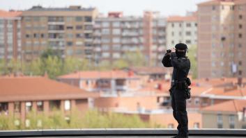 Buscan a un asesino en serie en Bilbao que habría matado a cuatro hombres con los que se citó