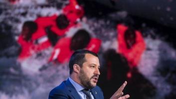 Salvini deja en el mar otro barco con 224 inmigrantes a los que llama “carne humana”