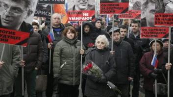Decenas de miles protestan en Moscú por el asesinato del opositor Nemtsov