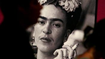 Las cuatro lecciones de moda y estilo que nos dejó Frida Kahlo