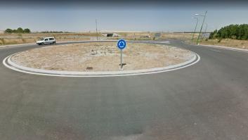 Esta rotonda de Segovia se hace viral en Twitter: ¿tú entiendes algo de lo que ves?